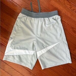 Nike Gray Athletic Shorts, boys XL